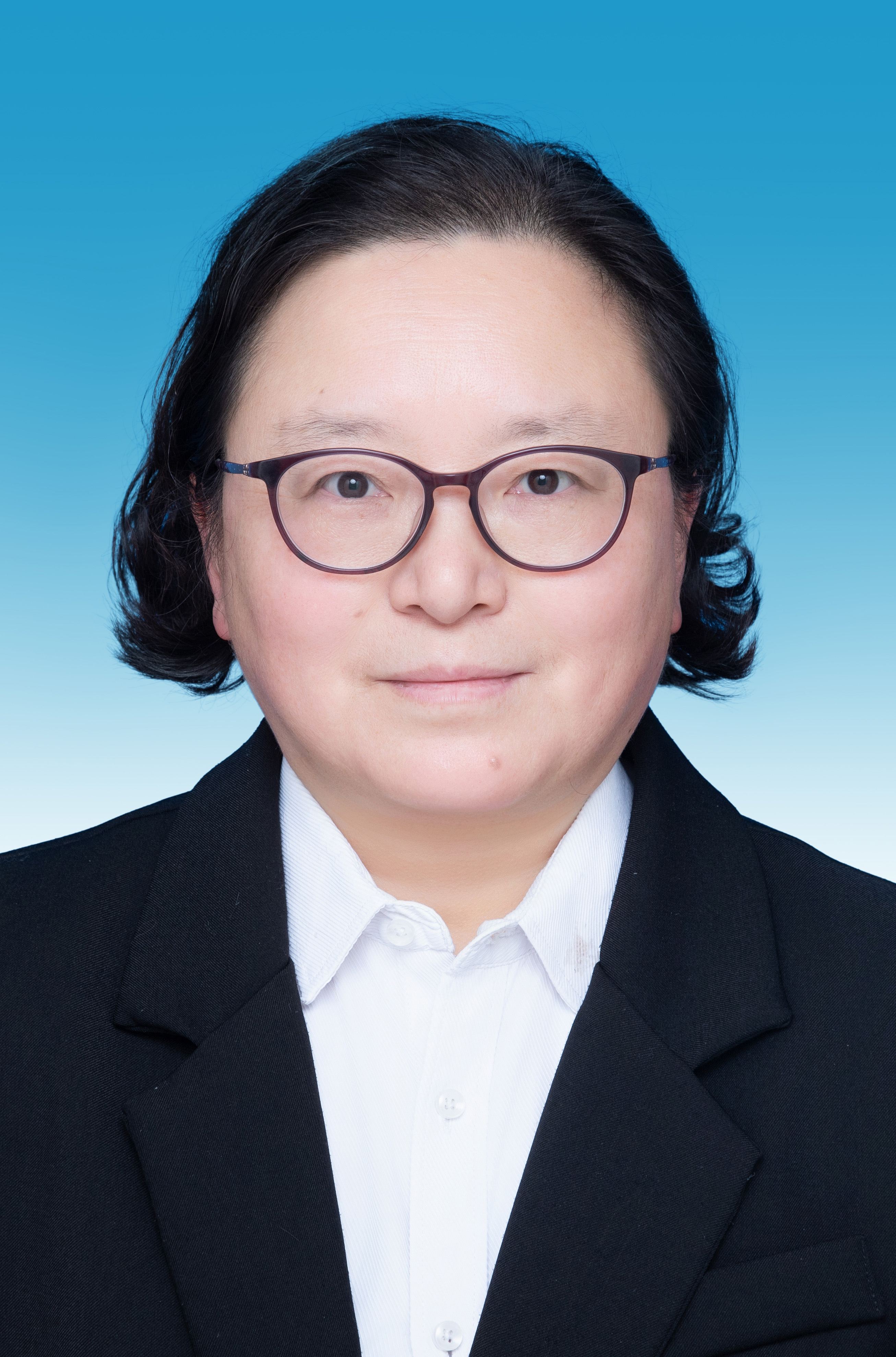 遂宁经开区党工委委员、管委会副主任：任常菊