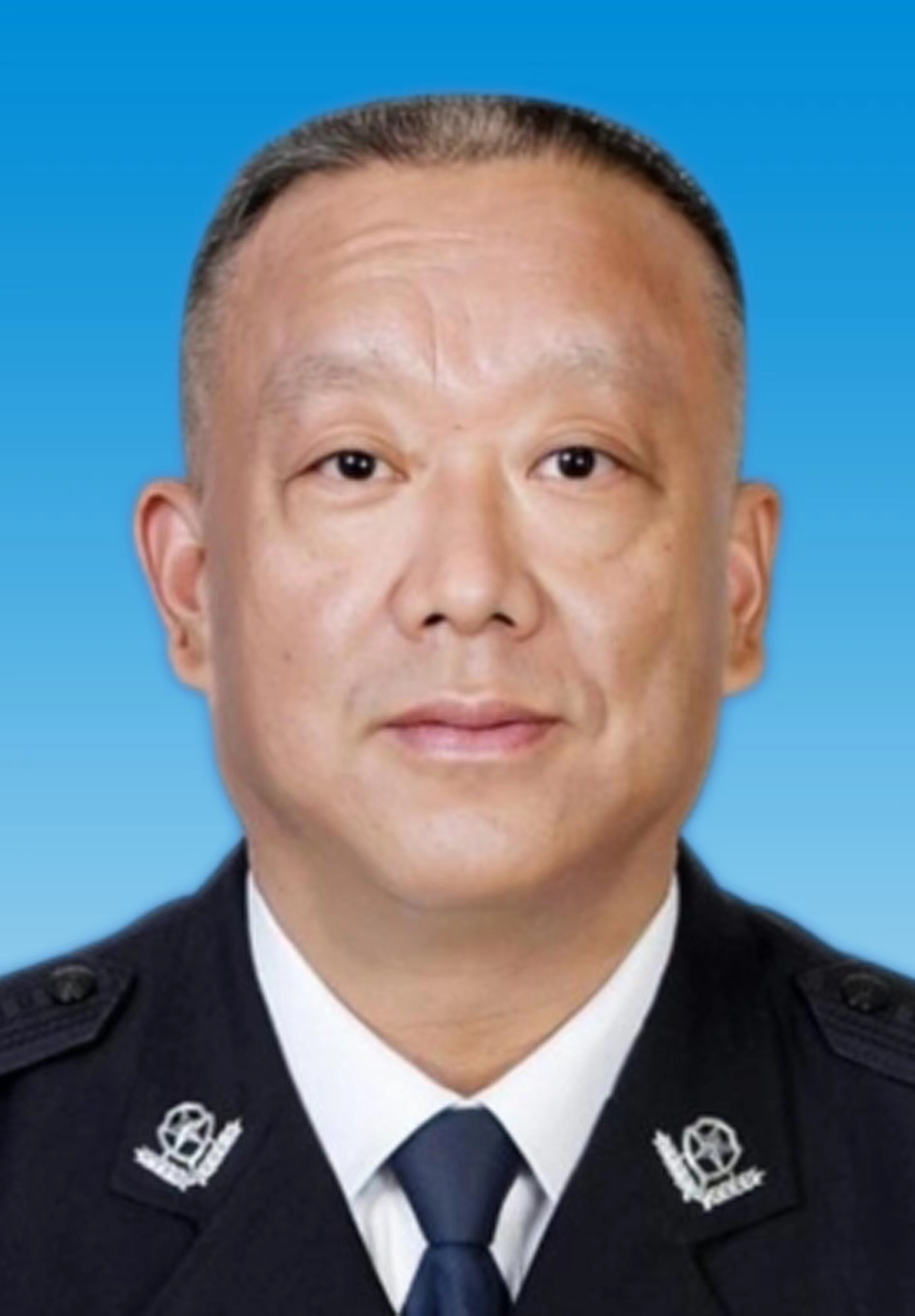 遂宁市公安局经开区分局局长、遂宁经开区管委会副主任（兼）：王智斌